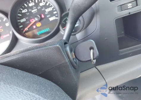 2013 Chevrolet Silverado 1500 Work Truck z USA, uszkodzony, nr VIN 1GCNCPEX3DZ402401